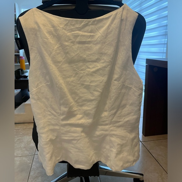 Moya reformation linen two piece set - Picture 5 of 7